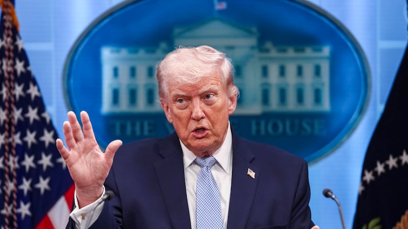 Donald Trump se lanza contra China: Amenaza con aranceles del 50% si proporciona armas a Irán