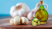 ¿Qué beneficios tiene tomar aceite de oliva con ajo en las mañanas?