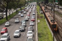 Hoy No Circula ‘patrio’: Estos autos se quedan guardados este lunes 16 de septiembre en CDMX y Edomex