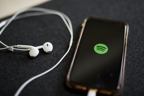 Spotify o Apple Music: ¿Cuál plataforma consume más datos móviles a tu plan de internet?