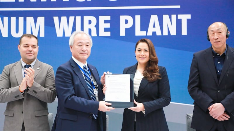 Tere Jiménez inaugura nueva planta de Sistemas de Arneses K&S Mexicana