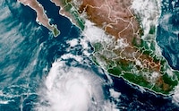 Tormenta tropical ‘Karina’ subirá a huracán categoría 3 en el Pacífico: ¿Dónde está y golpeará a México?