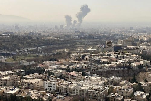 (VIDEO) Así se vio la explosión de un misil de Irán a una base militar de EU en Bahréin
