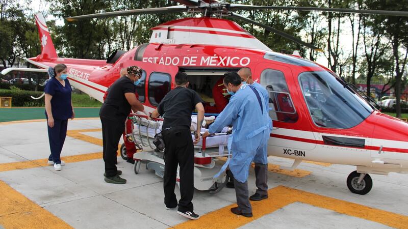 Abuelita que salvó a su nieta de explosión de gas en Iztapalapa ‘está viva’, rectifica Salud de CDMX