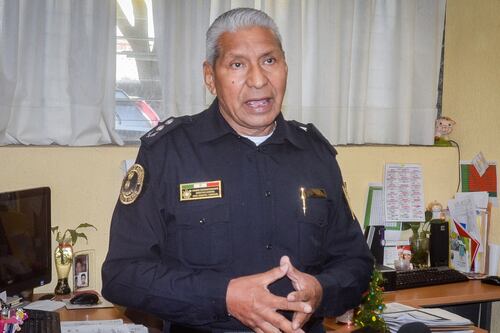 'Jefe Vulcano' deja el Cuerpo de Bomberos de la CDMX