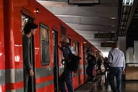 Metro de CDMX registra retrasos de hasta 10 minutos: ¿Qué líneas son afectadas este lunes 13 de enero?