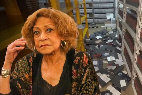 ‘Hay cintas de Cristina Pacheco tiradas en el suelo’: ¿Qué materiales fueron dañados en Canal Once?
