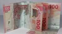 Peso queda ‘a unos pasitos’ del piso de las 18 unidades por dólar
