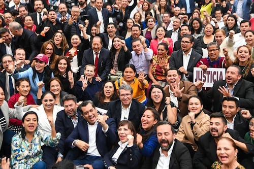 La polarización de las bases de la 4T