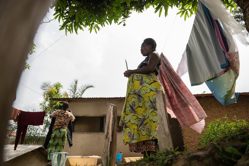 Brote de ébola mata a más de 1,700 personas en Congo... y advierten que no ha alcanzado su punto máximo