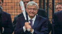 ‘Fue por los playoffs’: AMLO critica uso de helicóptero de la Marina en partido de beisbol