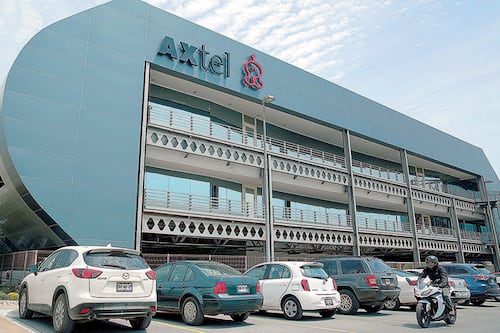 Axtel vende a Televisa parte de su negocio de fibra por 4 mil 713 mdp