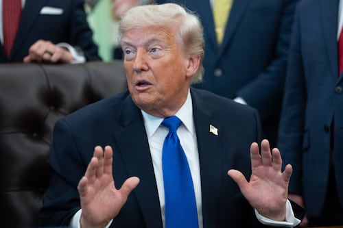 Sin triunfo claro: Trump declara ‘concluida’ la guerra con Irán para evitar autorización del Congreso