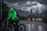 Lluvias torrenciales, vientos y rayos: Activan alerta para Coahuila, NL y Tamaulipas por ciclón ‘Bertha’