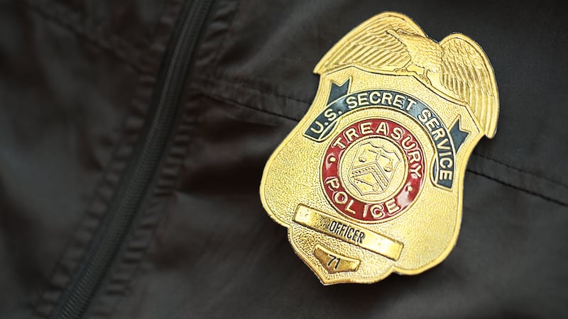 Suspenden a agente del Servicio Secreto por 'indecente'