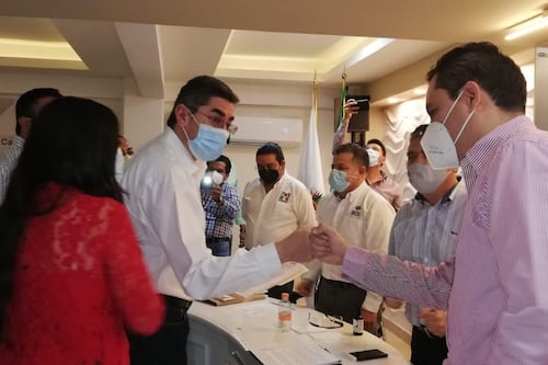 PRI y PRD concretan alianza para ir juntos en la elección de gobernador de Guerrero