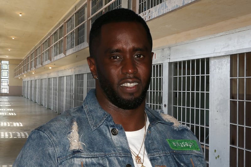 Sean ‘Diddy’ Combs es trasladado a prisión en Pensilvania tras lesión y supuestos lujos