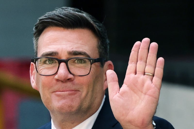 Reino Unido estrena primer ministro: Andy Burnham asumirá el cargo en sustitución de Keir Starmer