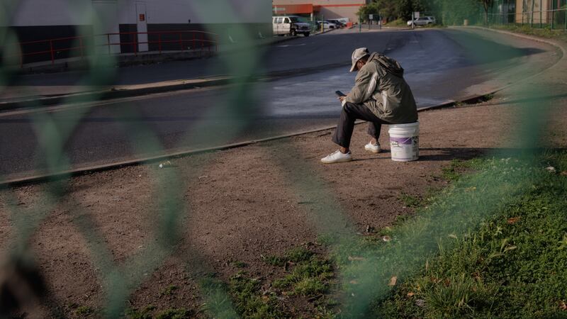 Nueva York se ‘lanza’ contra ‘cacería’ del ICE: Así entrena a migrantes en caso de redadas