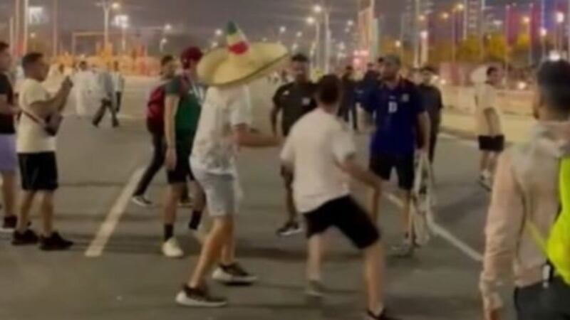 Mundial 2022: No hay lesionados ni detenidos tras riña entre mexicanos y argentinos en Qatar