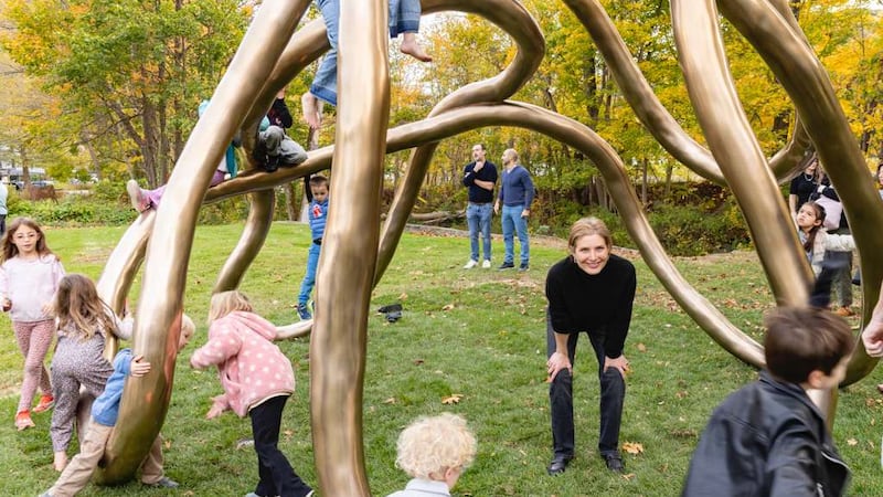 Propone el arte de Molly Gochman reflexión individual y conexión colectiva