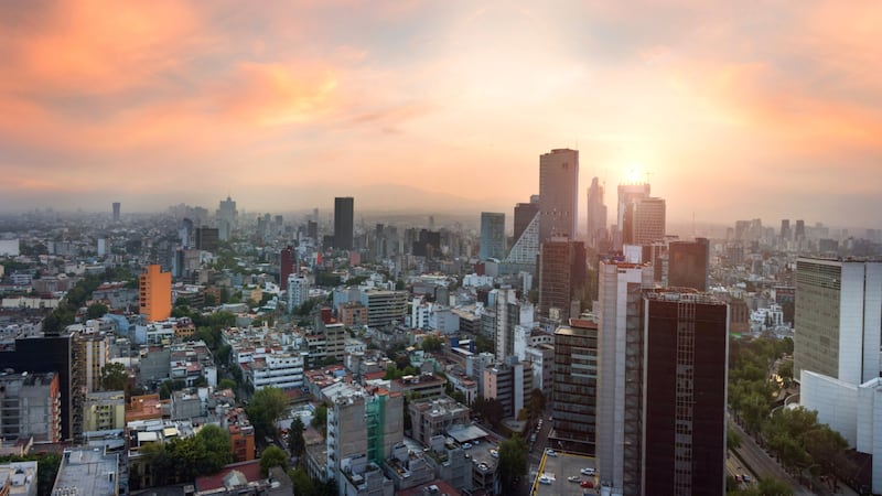 Economía de México ‘sorprende’ con crecimiento mayor al previsto: Sube 1.5% en segundo trimestre