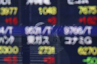 Las Bolsas asiáticas bajan ante la expectativa por la Fed