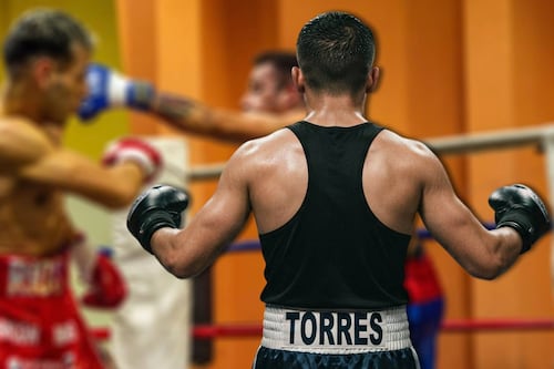 Muere el boxeador Arturo ‘Lobito’ Torres tras desvanecerse en el ring: ‘Te extrañaré el resto de mi vida’