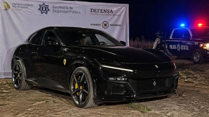 ¿Qué sabemos del robo de un Ferrari Purosangue en la autopista Puebla-Orizaba?