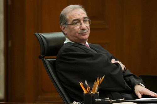 Pérez Dayán, el ministro que frenó recortes en los sueldos