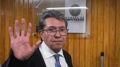El expriista y ahora diputado de Morena, señaló que la relación entre narco y política es una herencia del PRIAN. (Foto: MARIO JASSO/CUARTOSCURO)
