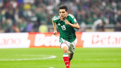Gilberto Mora de la Selección Mexicana fue uno de los jugadores con mejor desempeño, según la encuesta EF (Foto: MOISÉS PABLO/CUARTOSCURO)