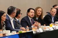 Mario Delgado da ‘spoiler’ sobre su reunión con la CNTE: ‘Vamos a proponer que la edad siga bajando’