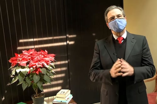 SEP inicia transición; Moctezuma se despide de maestros mexicanos