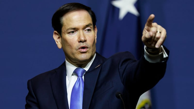 Marco Rubio descarta que EU facilitara la salida de Bolsonaro de Brasil: ‘No se involucró directamente’.