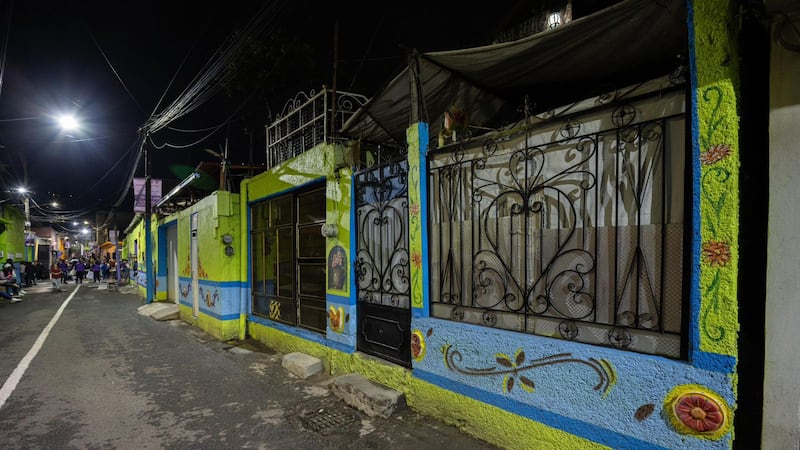 Clara Brugada reconoce a 20 mil uniformadas; anuncia Premio Anual de la Mujer Policía