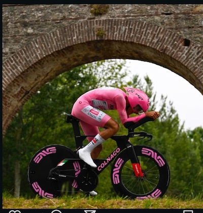 Isaac del Toro lidera el Giro de Italia al finalizar la etapa 16. (Foto: Instagram @isaac_deltoro_romero1)