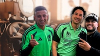 El barbero de la Selección Mexicana que aprendió en YouTube y consiguió el trabajo en una taquería