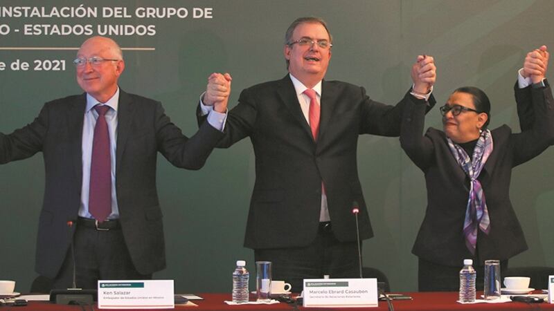 México y EU alistan plan conjunto contra armas, drogas y trata