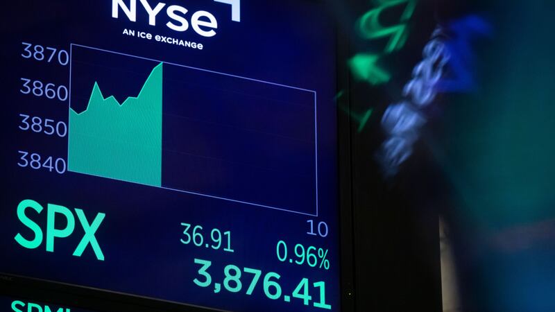 Wall Street cierra de buenas pese al ajuste de la Fed