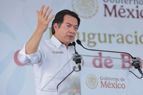 Del recorte al ‘lo checamos el lunes’: Cronología de los dichos de Mario Delgado sobre el fin de clases