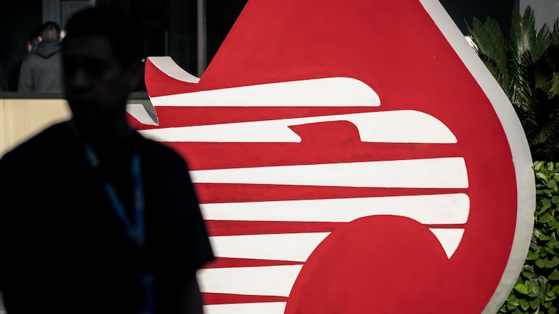 EU mete a Pemex en trama de corrupción: Acusa a dos empresarios mexicanos de sobornos a la petrolera