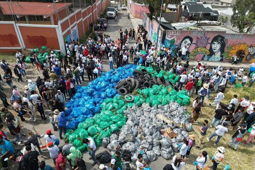 Esto no le gusta al ‘Ecoloco’: 150 mil personas participan en recolección de basura en Ecatepec