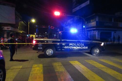 Seis personas son asesinadas en velorio en Michoacán