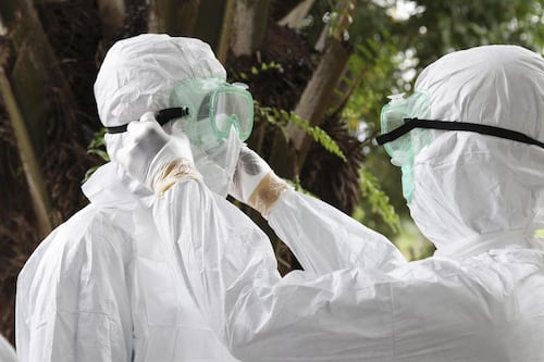 Uganda cierra frontera con República del Congo por brote de ébola