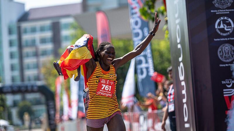Atleta olímpica de París 2024 en estado crítico: Acusan a su pareja de ataque que le causó quemaduras