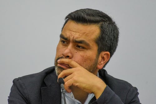 Reforma de 40 horas no garantiza 2 días de descanso: ‘Morena traicionó a trabajadores’, reprocha MC