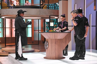 Javier no convenció a los jueces con su platillo en el reto de raíces de 'MasterChef'. (Foto: Cortesía TV Azteca)
