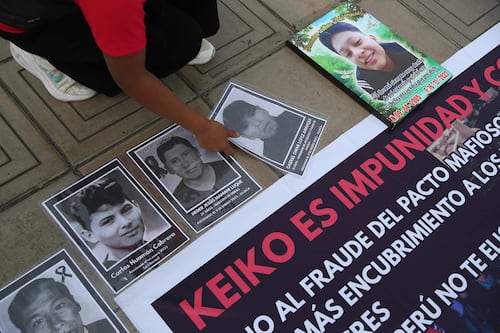 Víctimas de protestas en Perú rechazan a Keiko Fujimori como presidenta: ‘Es hija de un dictador’