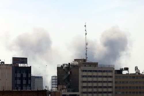 Día 9 de guerra en Medio Oriente: EU bombardeará zonas residenciales utilizadas por régimen iraní